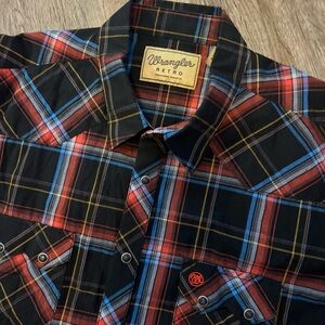 Wrangler Retro Men's Plaid Shirt - Black, Red, and Blue